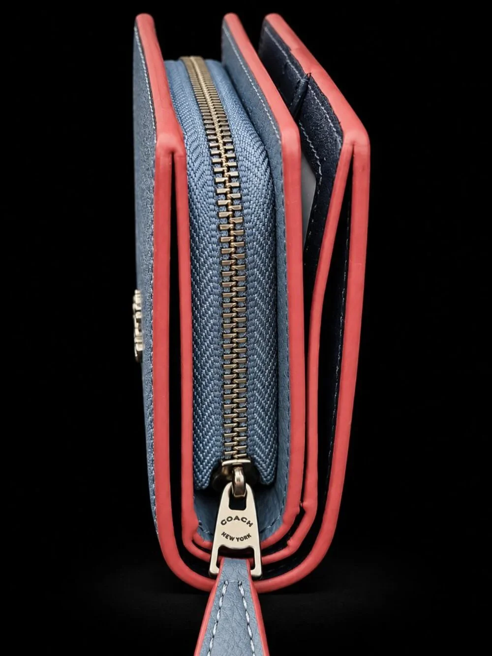 COACH x PEANUTS Snoopy Ski Motif Snap Wallet Denim Blue Multi CF251